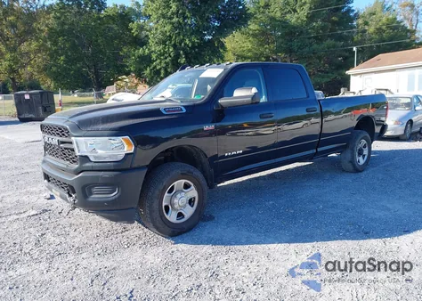 2020 Ram 2500 Tradesman 4X4 8' Box z USA, uszkodzony, nr VIN 3C6UR5HJ4LG105066